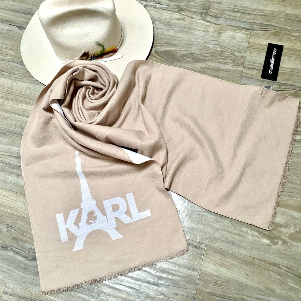 NEW SIMONS Karl LAGERFELD 2 in 1 reversible scarf w cottagecore vibe